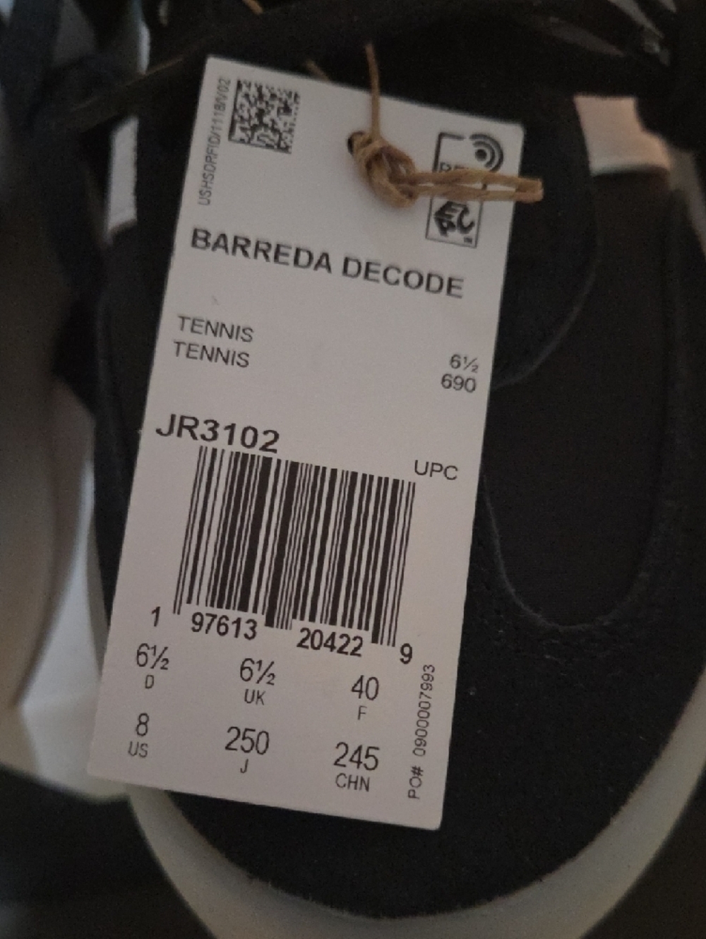 Adidas Woman Barreda Decode Black/White Sneakers  SIZE 8 NEW IN BOX - Picture 2 of 6